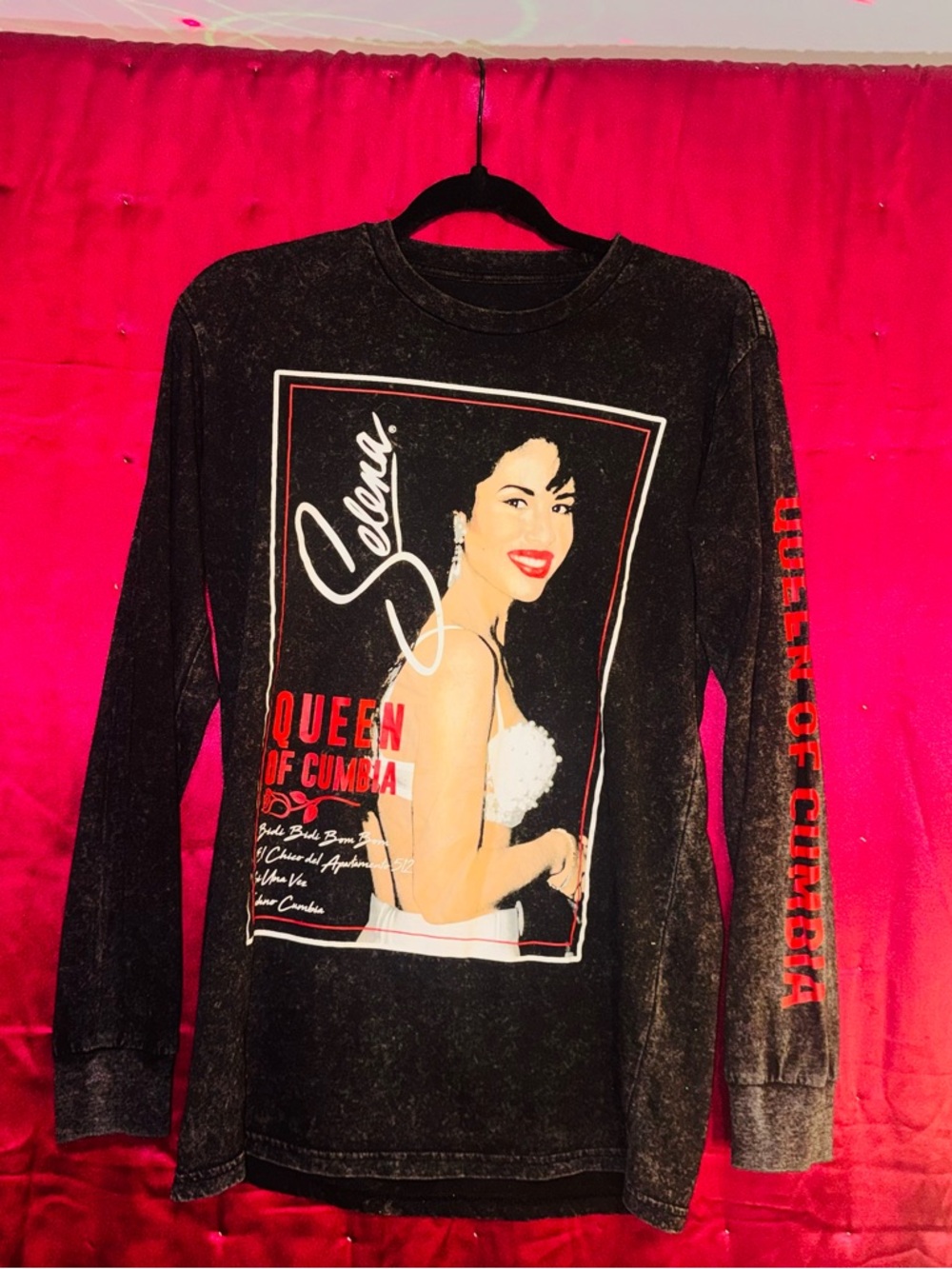 👑 Black Selena 'Queen of Cumbia' Graphic Long Sleeve Tee Size Small